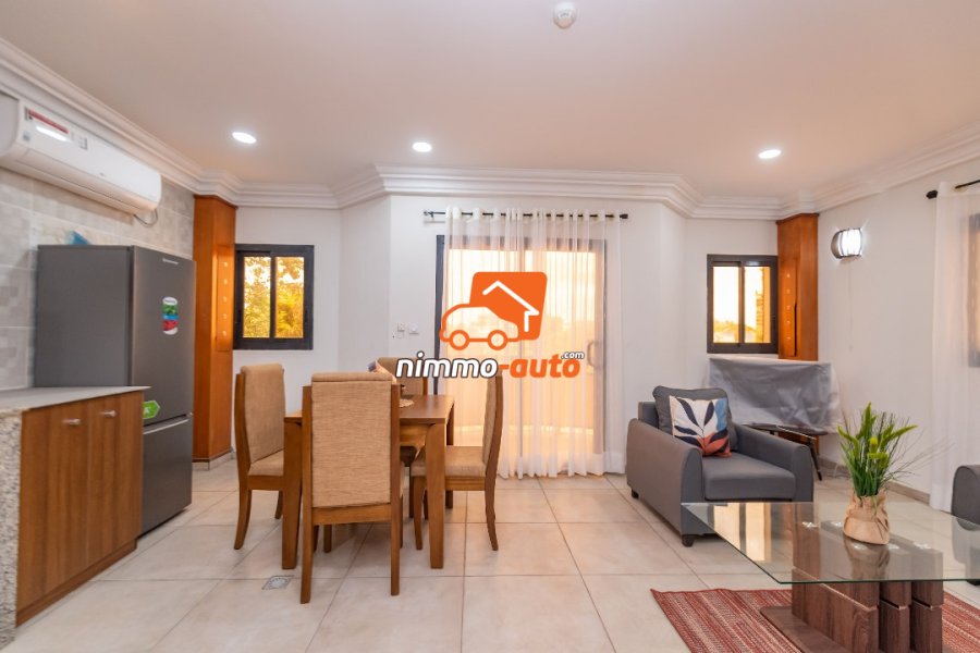 chic appartement meublé situé à bonanjo