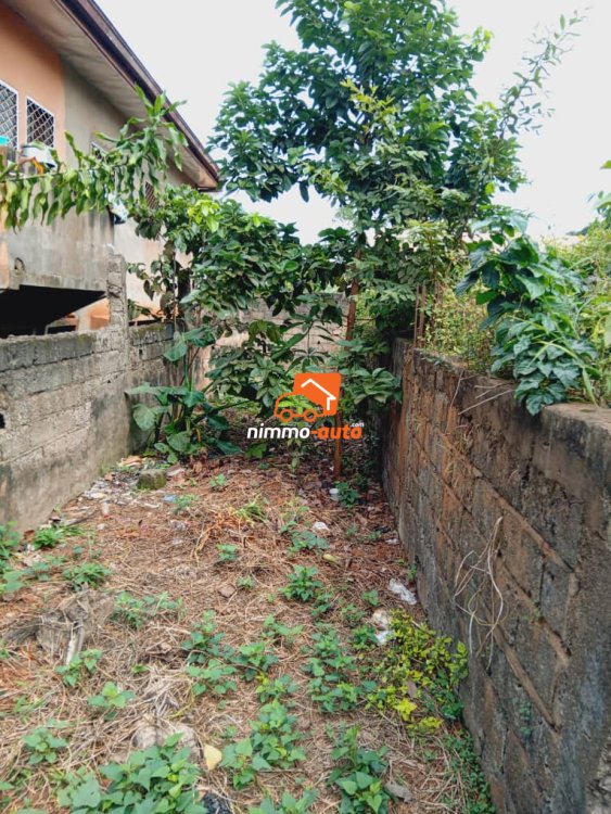 terrain d'habitation a vendre à nkolmesseng