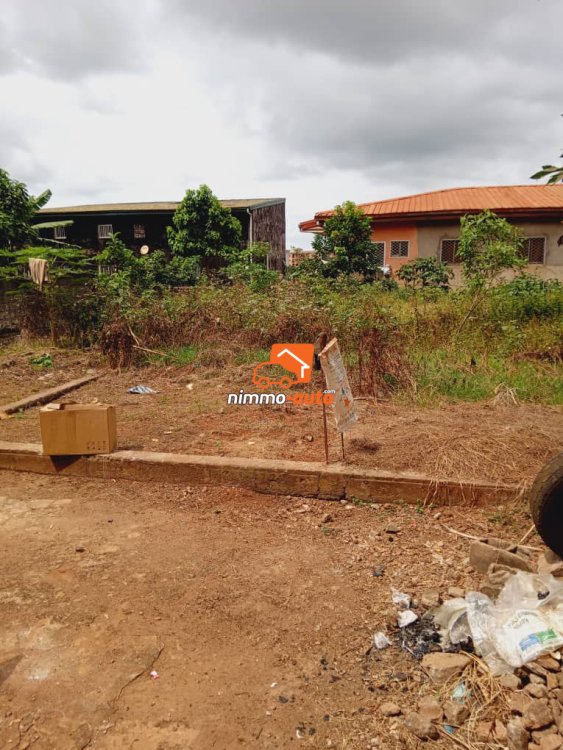 terrain d'habitation a vendre à nkolmesseng