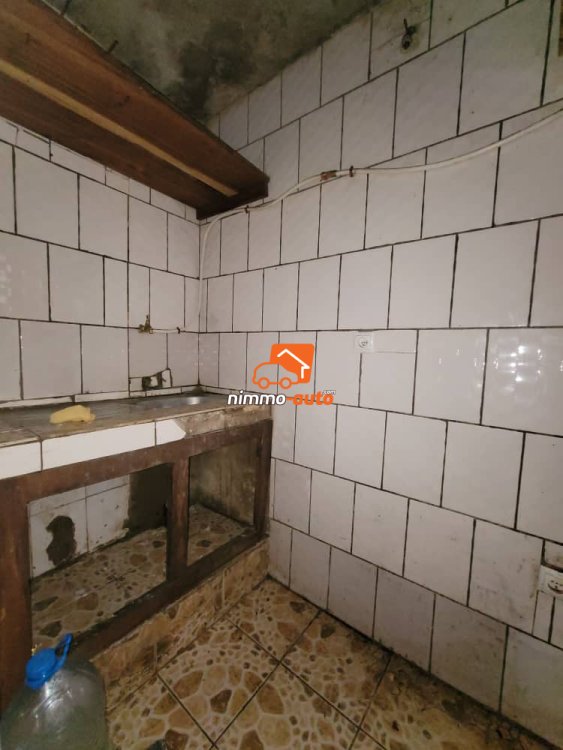 studio moderne a louer à biyem assi
