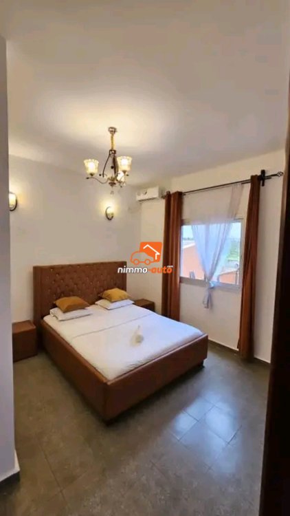 Magnifique appartement meublé luxueux avec piscine à louer à Odza