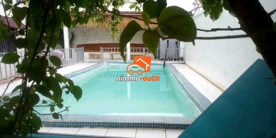 Appartement meublé avec piscine à louer à Odza fecafoot