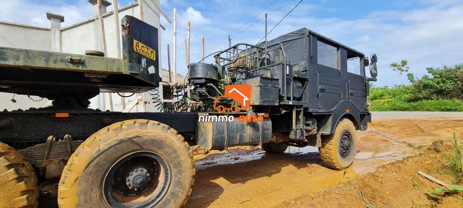 PORTE CHAR 60 TONNES TRM 10 000 TOUT TERRAIN 6X6