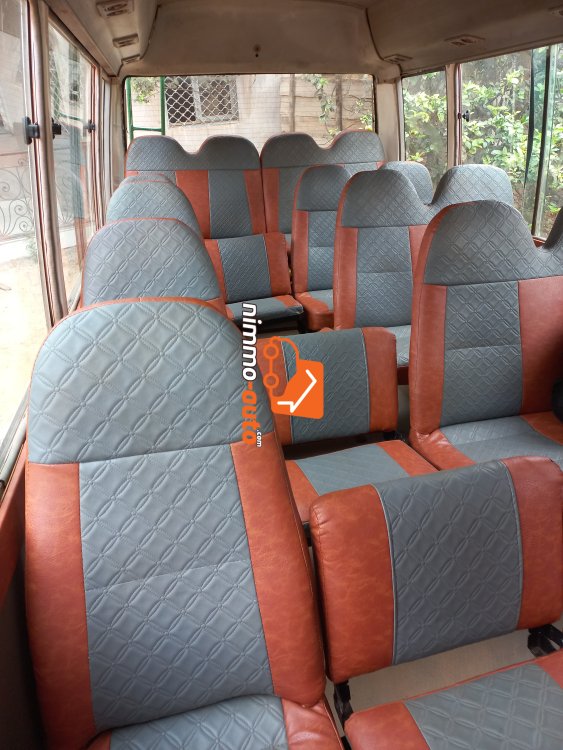 Coaster 35 places à louer