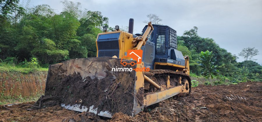 BULLDOZER SHANTUI SD32 (caterpillar d8)