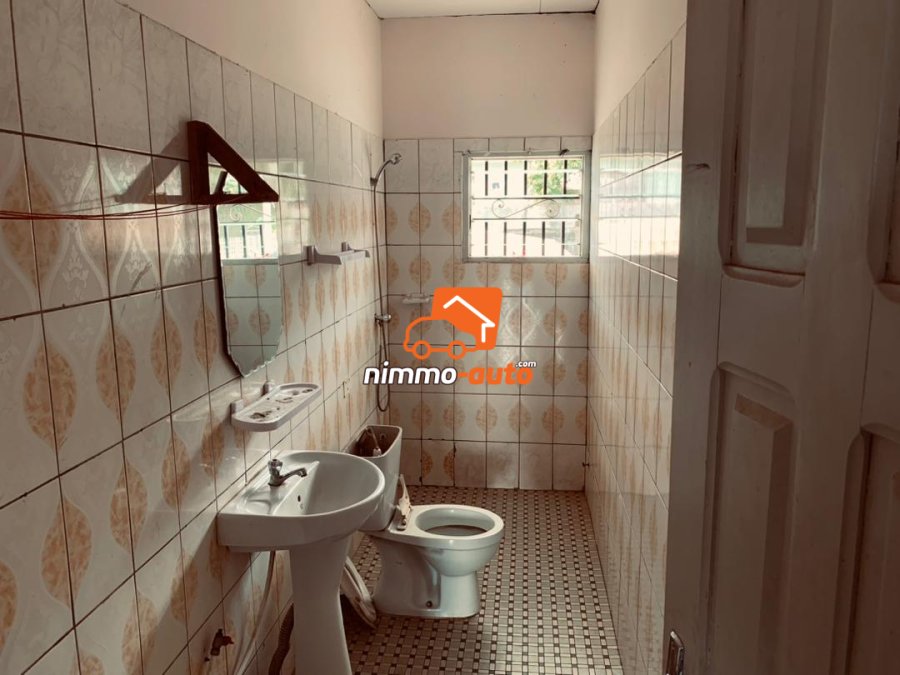 Appartement à Louer à Nsimeyong