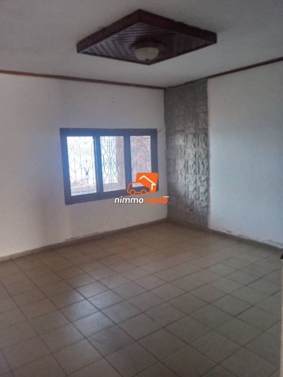 Duplex à Louer à Ngousso