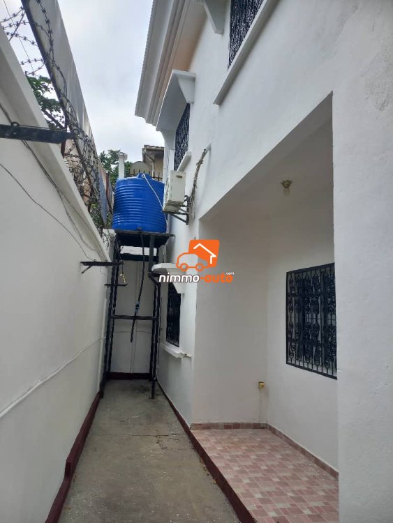 Duplex haut standing à vendre