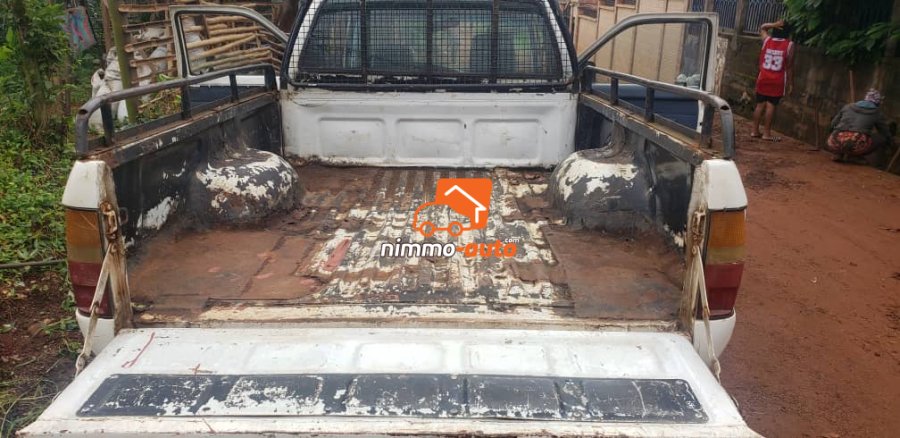 pick-up Hilux année 2000