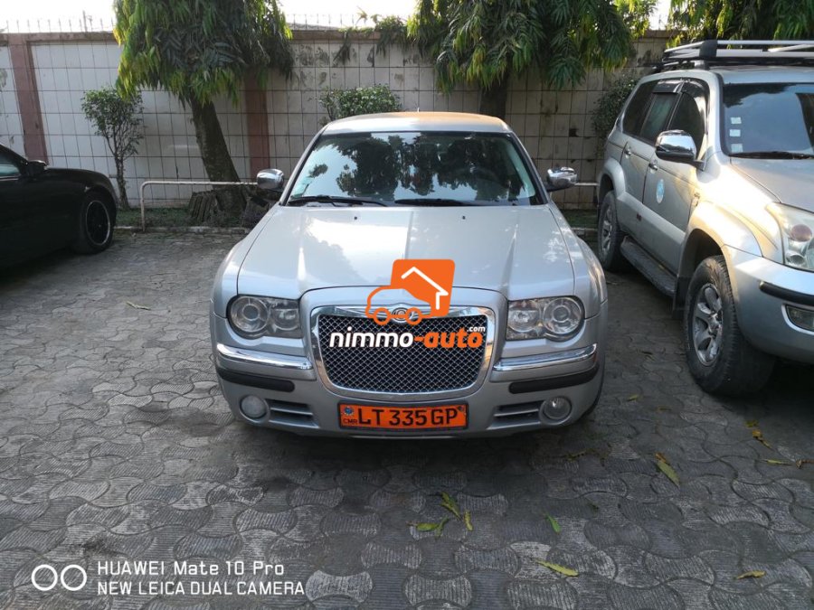 Chrysler AWD HEMI V8-Full option