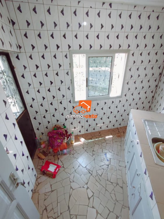 joli studio moderne à louer à damas