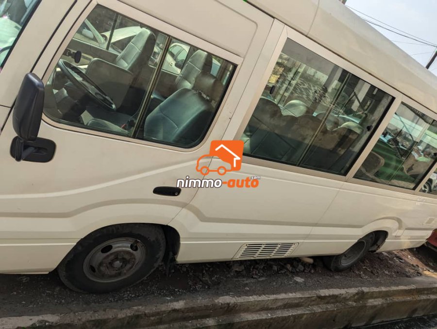 Toyota coaster 2019
