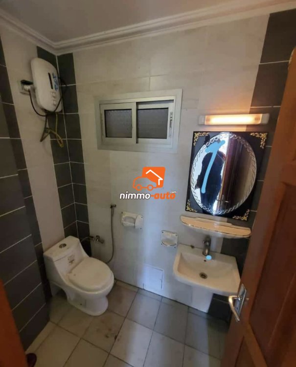 Studio à louer à Makepe