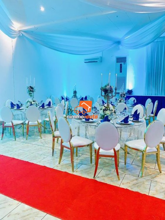 Salle de fête à louer à Efoulan