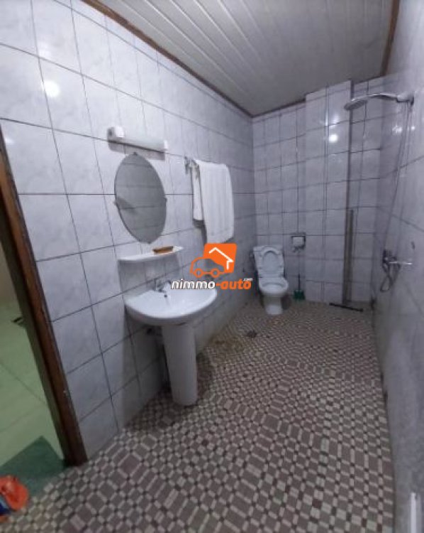 Appartement meublé 2chbres à louer à Ekounou