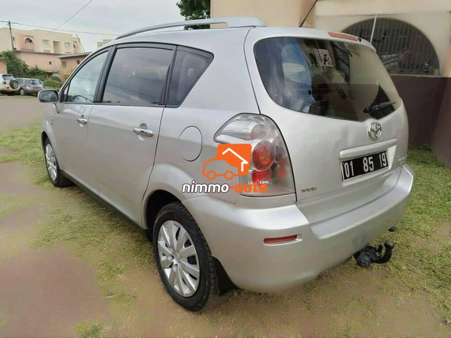 Corolla verso