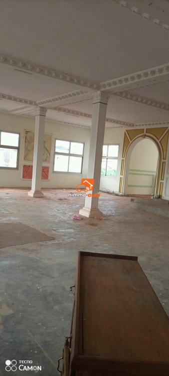 Salle a louer(fête,sport,bureaux)