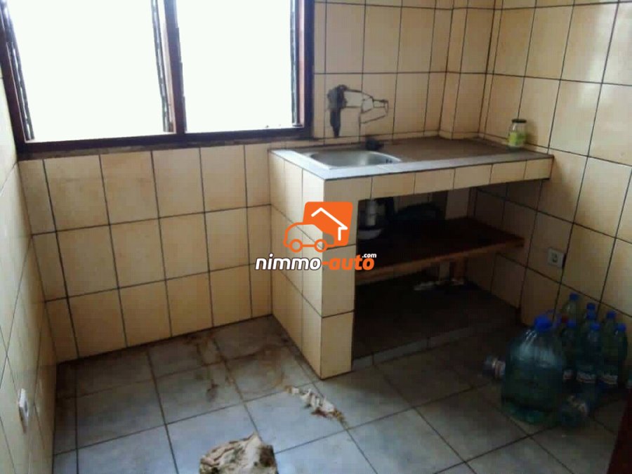 Appartement a louer a essono city