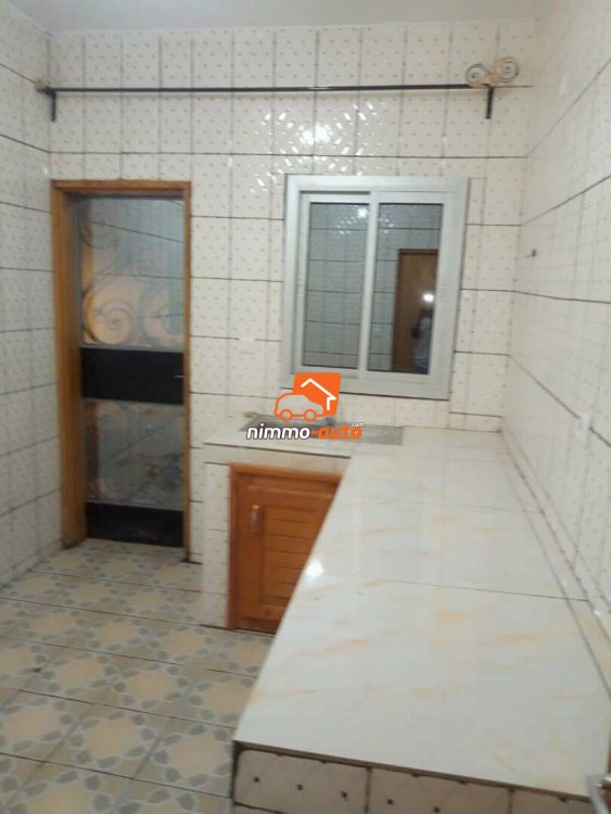 Appartement moderne a louer a oyomabang