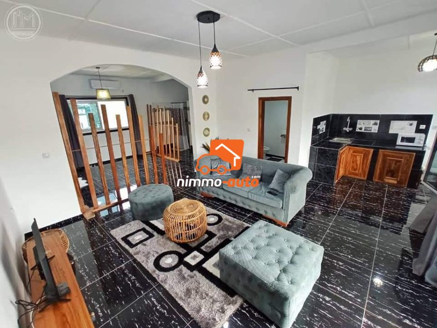 Appartement meublé à Ebome
