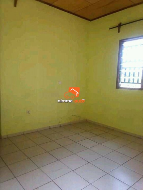 Chambre moderne a louer a efoulan