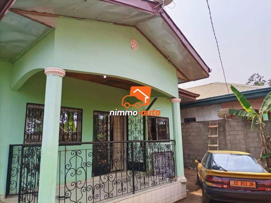 Villa à vendre à Odza lieu dit mehanda1