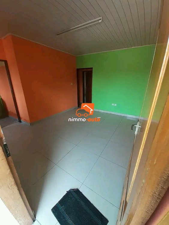 Appartement moderne a louer a biyem assi acasia