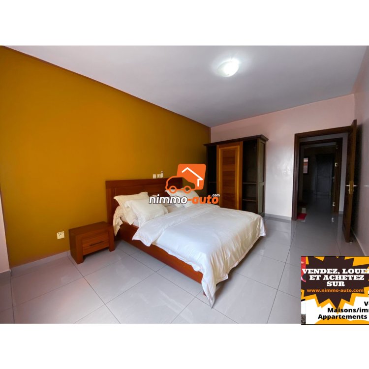 Splendide appartement à louer à Bonamoussadi