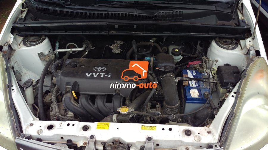 Yaris 2002