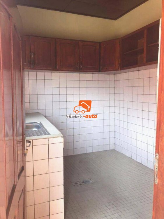 Studio moderne Ekounou