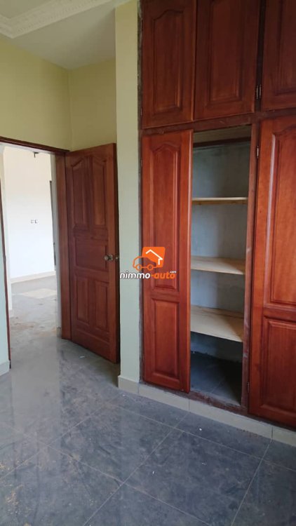 Des appartements modernes nouvellements construit a louer au rond  damas