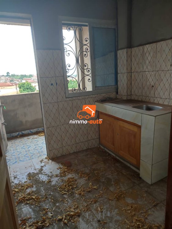 Studio moderne nouvellement construit au rond point damas