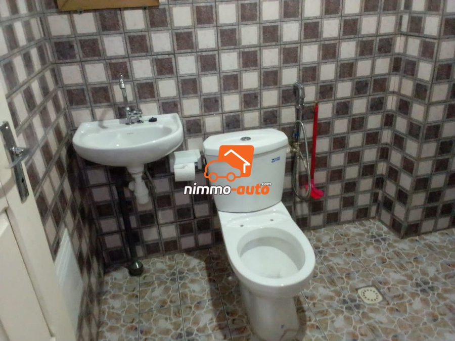 Studio meublé à louer à Douala Bassong