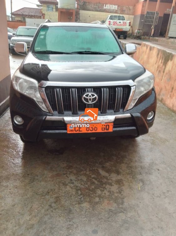 Prado TXL en très bon état à louer