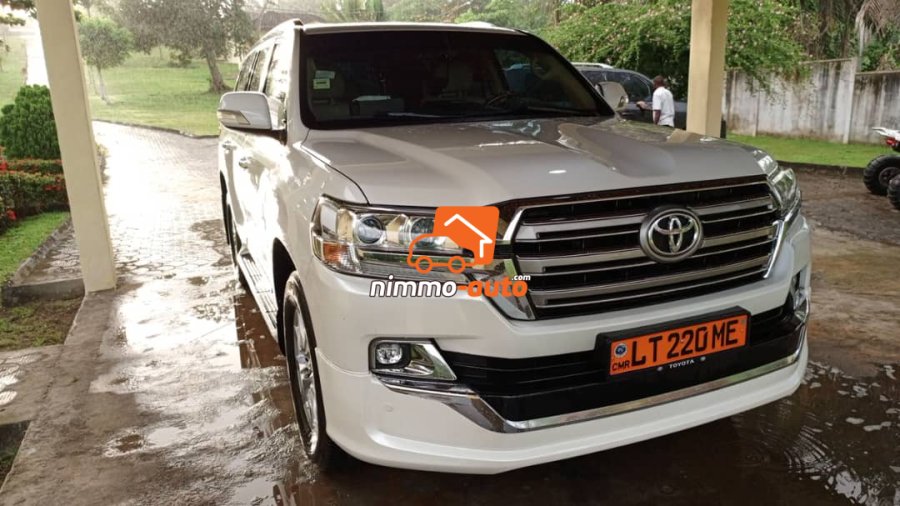 Toyota Land cruiser V6 à louer