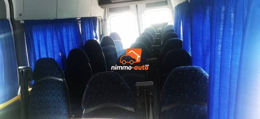 Coaster 23 places à louer