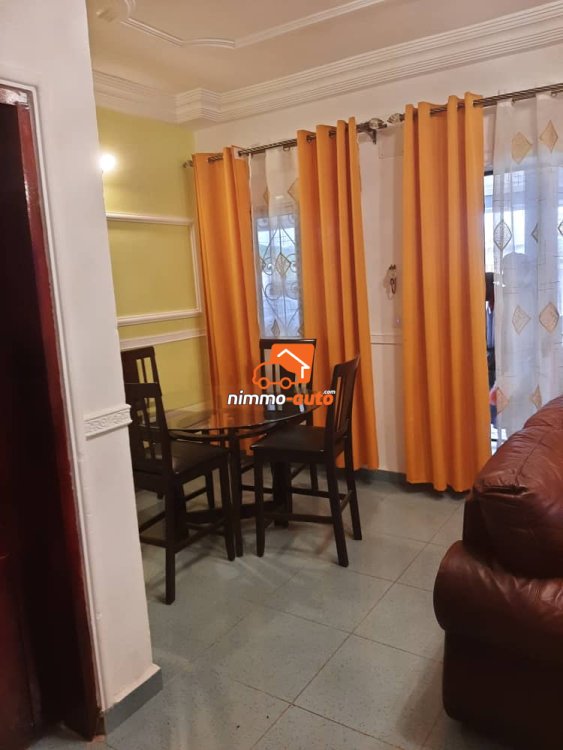 Studio meublé à louer à Odza auberge bleue