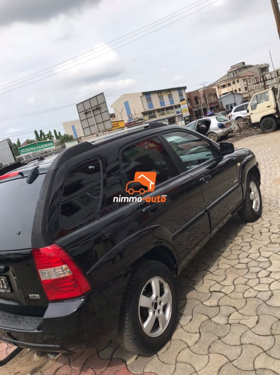 Kia Sportage 2006 a louer avec Chauffeur