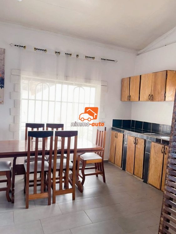 Appartement meublé avec piscine à louer à Odza fecafoot