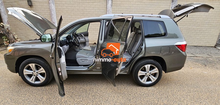 Toyota Highlander 7 places à louer