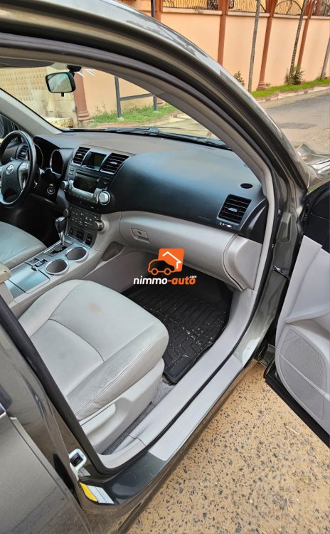 Toyota Highlander 7 places à louer