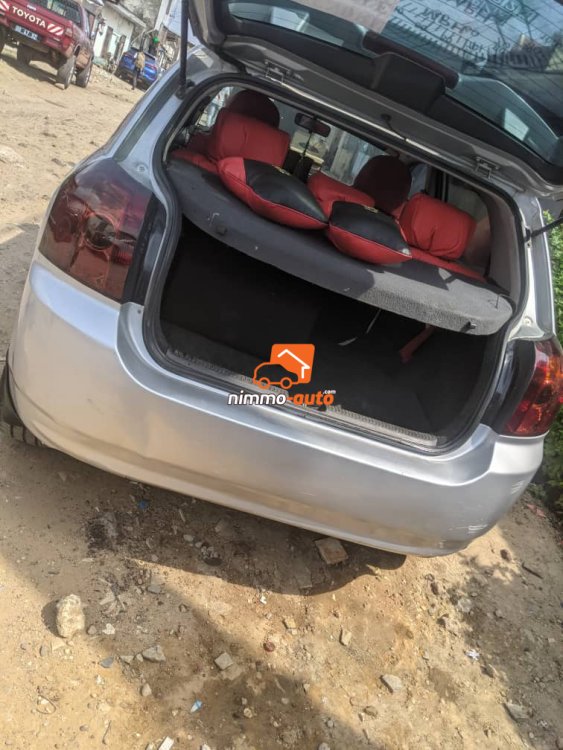 Toyota Corolla 115 en très bon état à vendre