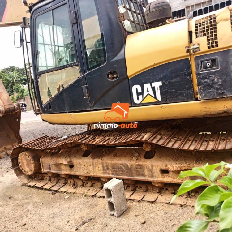 pelle excavatrice à vendre