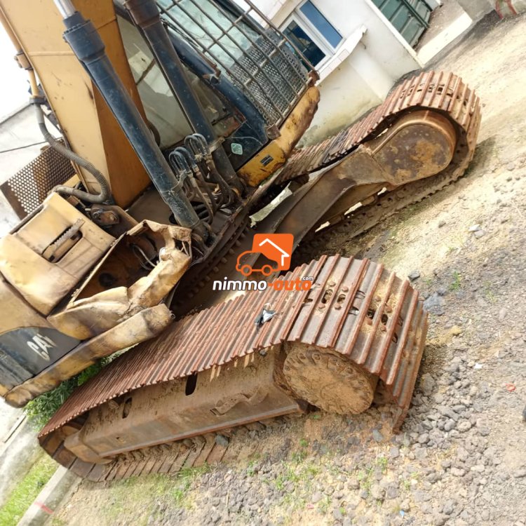 pelle excavatrice à vendre