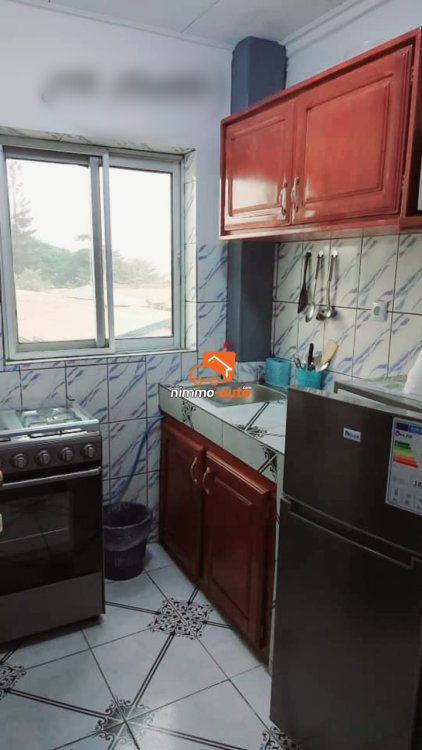 Studio meublé à louer à Ydé Biyem assi