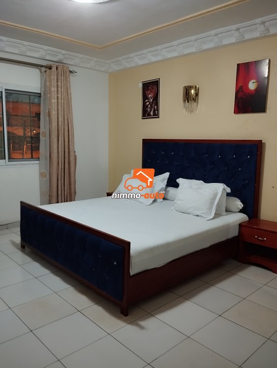 Appartement meublé très haut standing à louer à Mendong