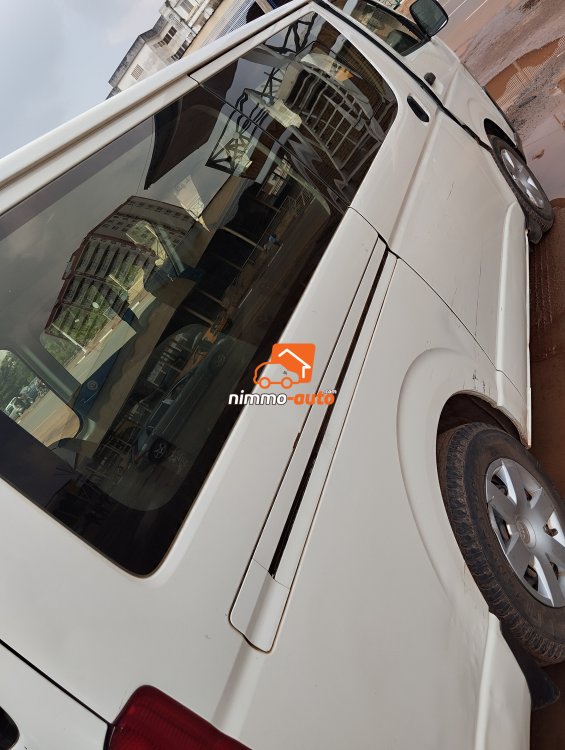 Hiace climatisée 19 places à louer à Yaoundé