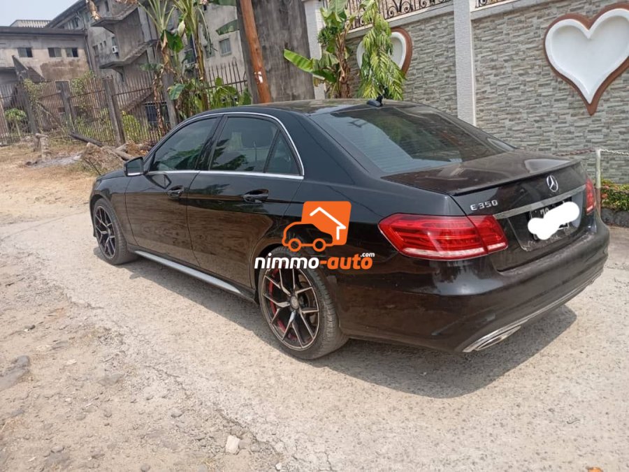 Mercedes Benz E350 2014 automatique  Berline luxe  Version américaine  V6  essence