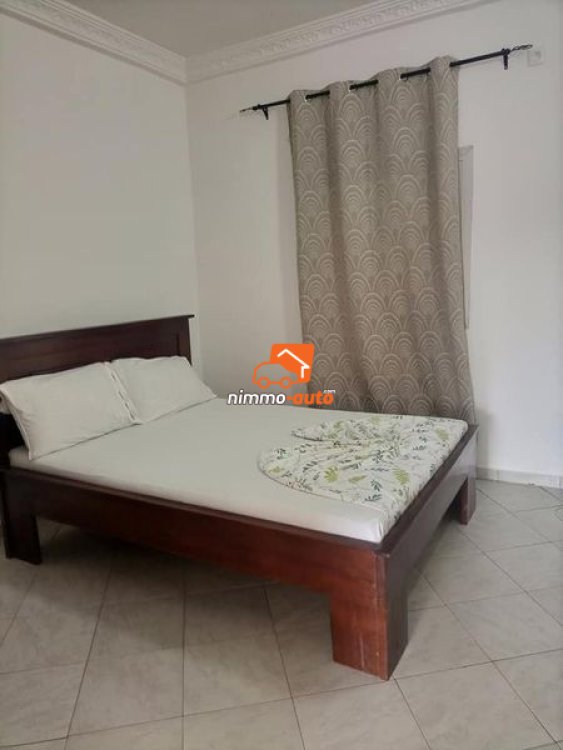 Appartement meublé 2chbres à louer à Awae Monti