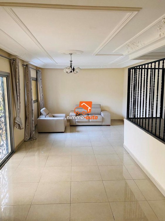 Somptueux duplex à vendre à Yassa